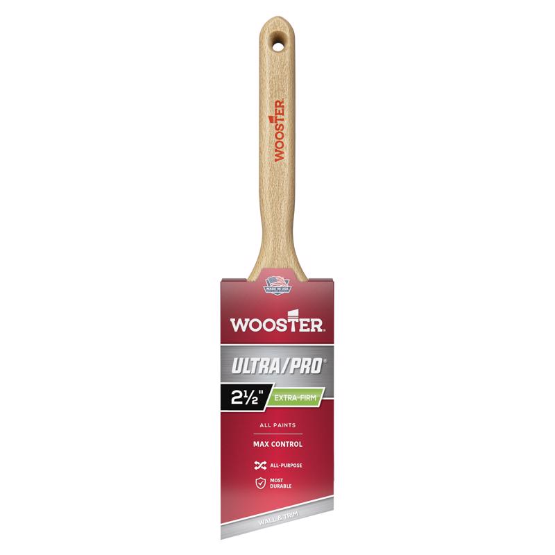 Wooster Ultra/Pro 2-1/2 in. Angle Paint Brush